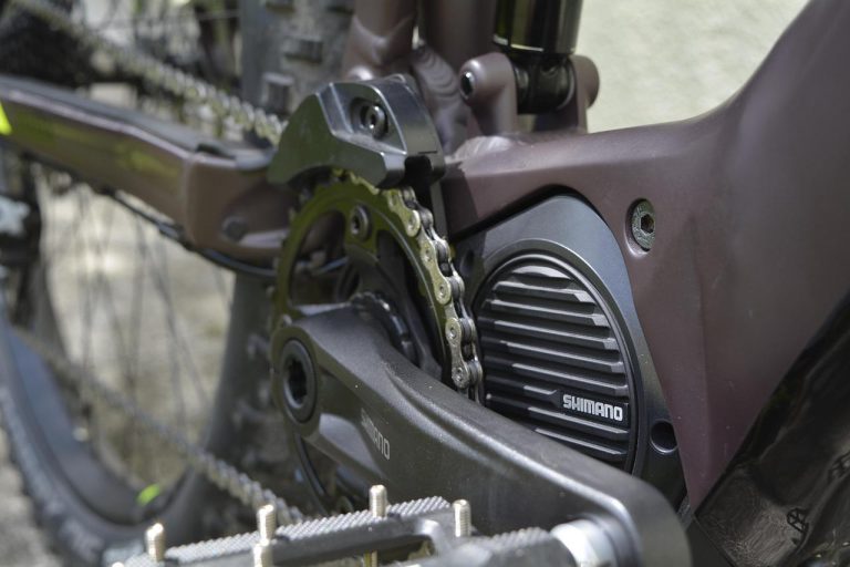 Home Kies de juiste elektrische fiets: vergelijking van motorposities, accu's en frametype voor optimaal comfort